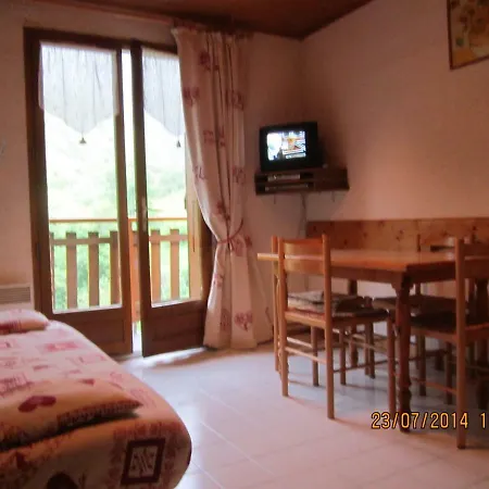 Le Clos De Cluny Appartement *